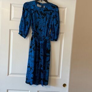 Adrianna Papell Blue and Black Floral Long Sleeve Dress